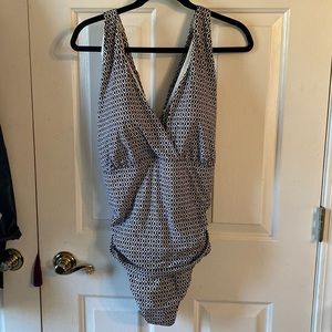 Lands End One Piece Bathing Suit